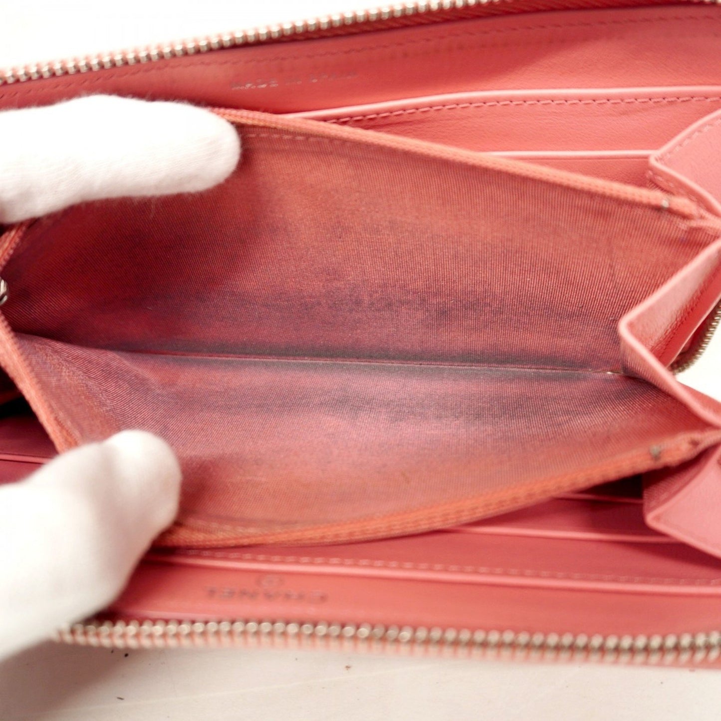 Chanel Long Wallet V-Stitch Lambskin Pink