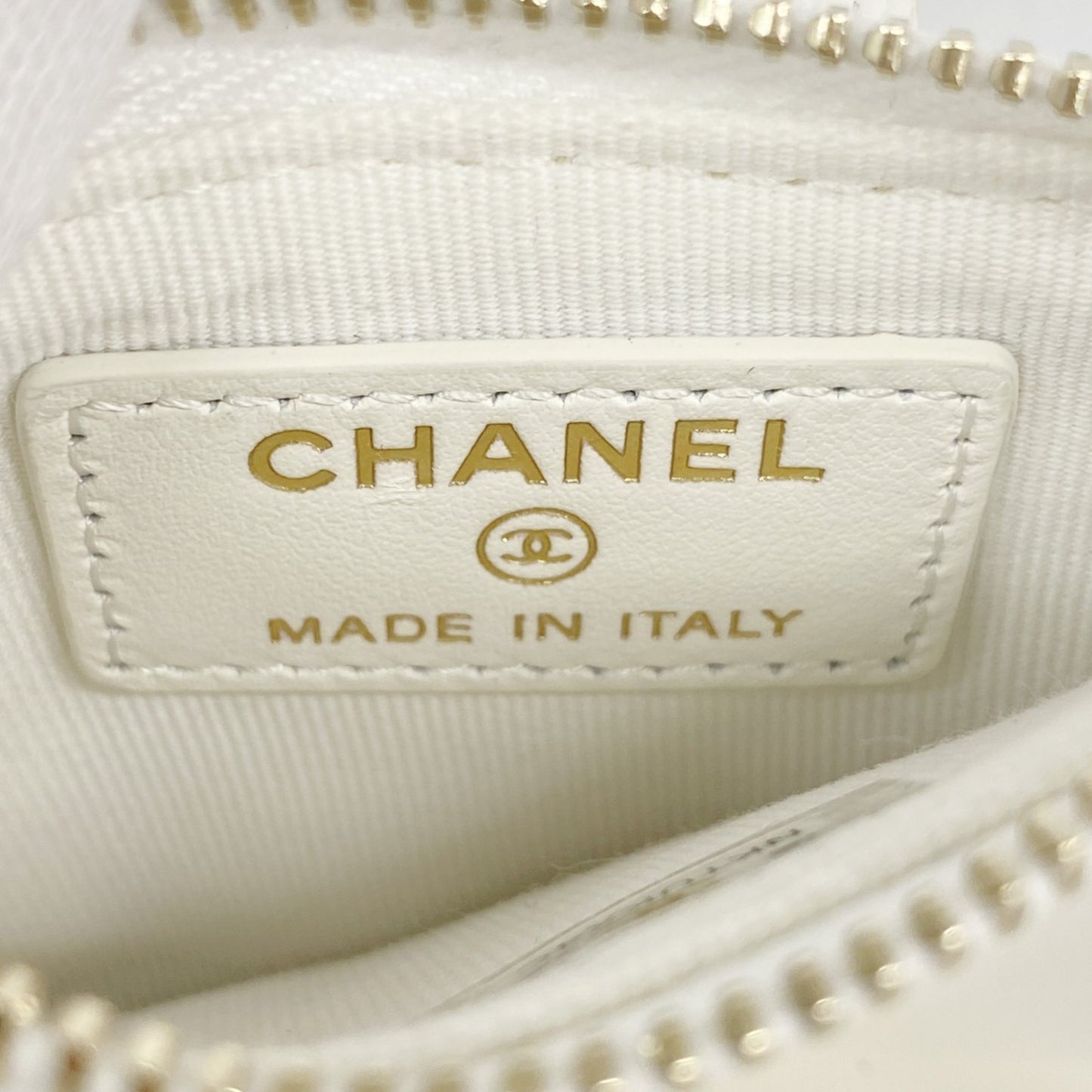 Chanel Wallet/Coin Case Matelasse Caviar Leather White