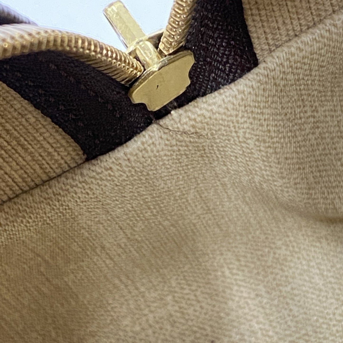 Louis Vuitton Monogram Deauville Handbag M47270 Brown