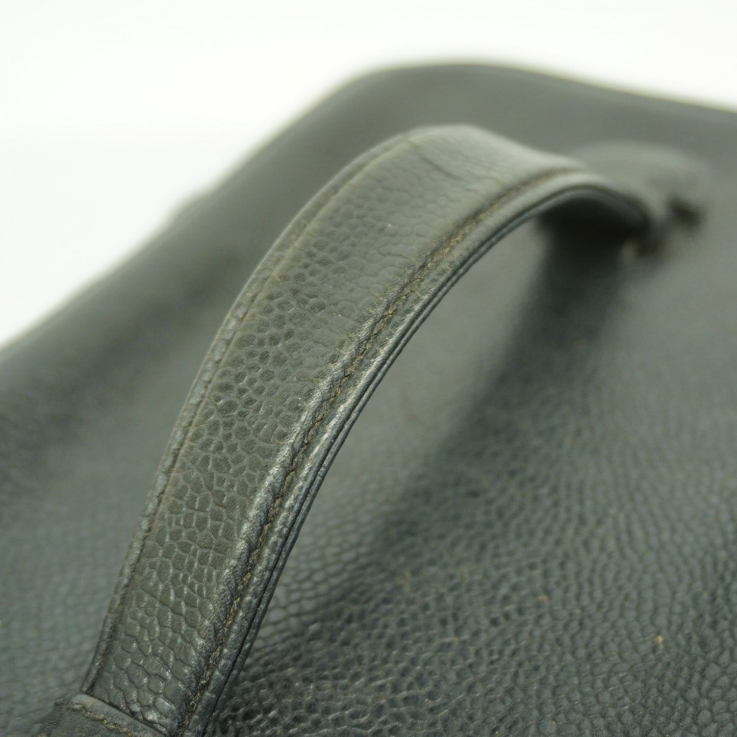 Chanel Vanity Bag In Caviar Skin