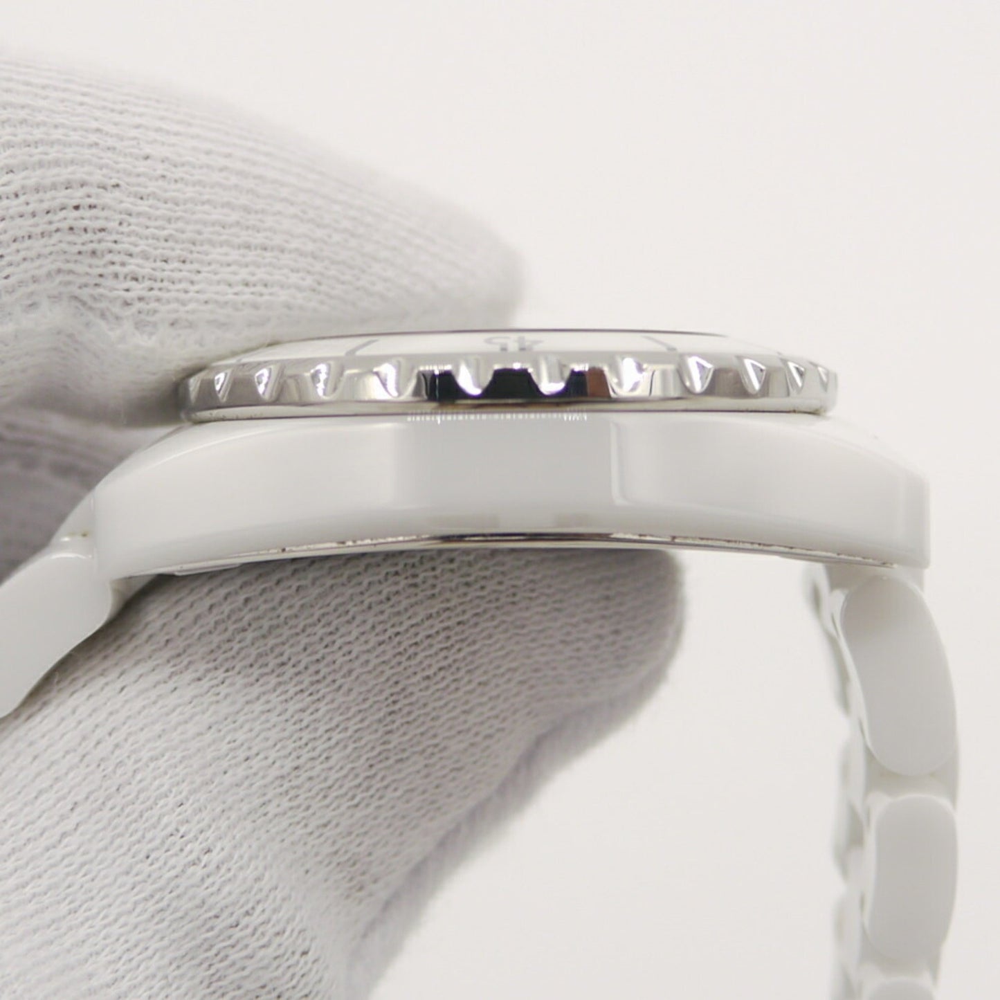 Chanel J12 White Ceramic Quartz Watch