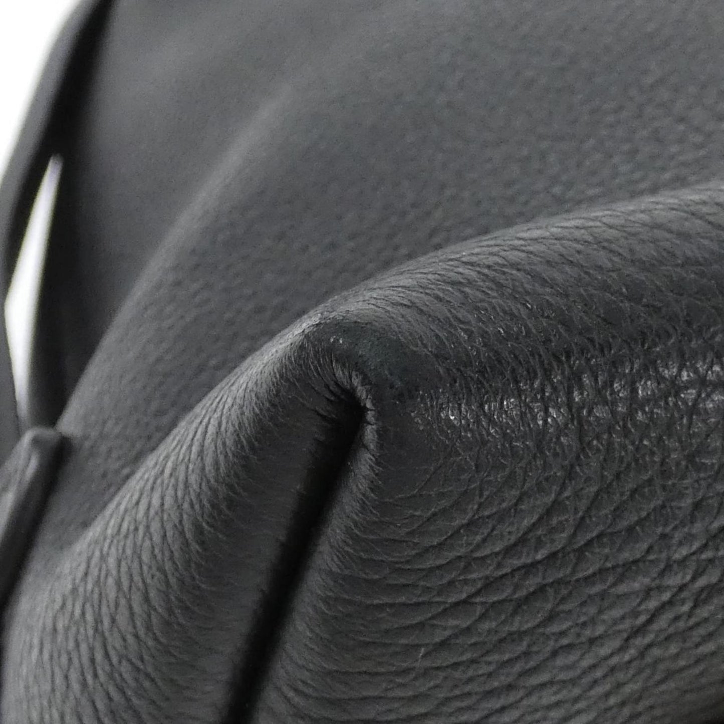 Louis Vuitton Lowkey Hobo Pm M25352 Shoulder Bag