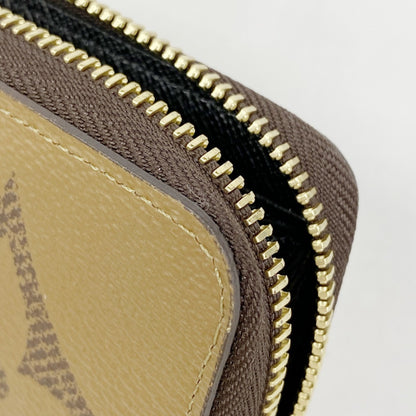 Louis Vuitton Monogram Giant Reverse Zippy Wallet M69353 Brown