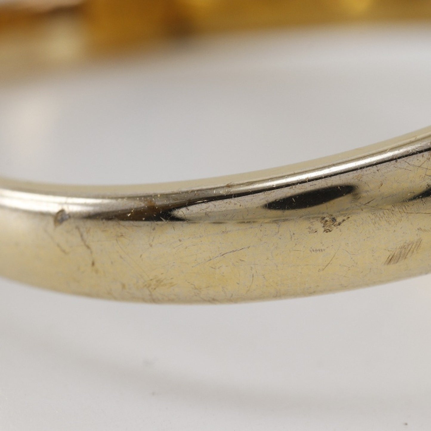 Gucci 1400L Women'S Watch