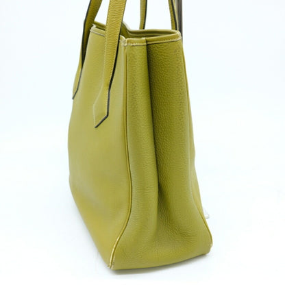 Hermes Victoria Cabas 32 Tote Bag In Taurillon Clemence Anise Green