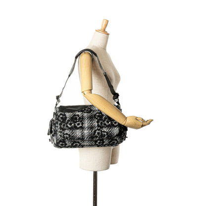 Chanel Camellia Chain Shoulder Bag In Gray