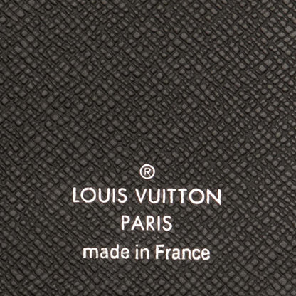 Louis Vuitton Taiga Portefeuille Brazza Long Wallet M32572 Ardoise Black Leather
