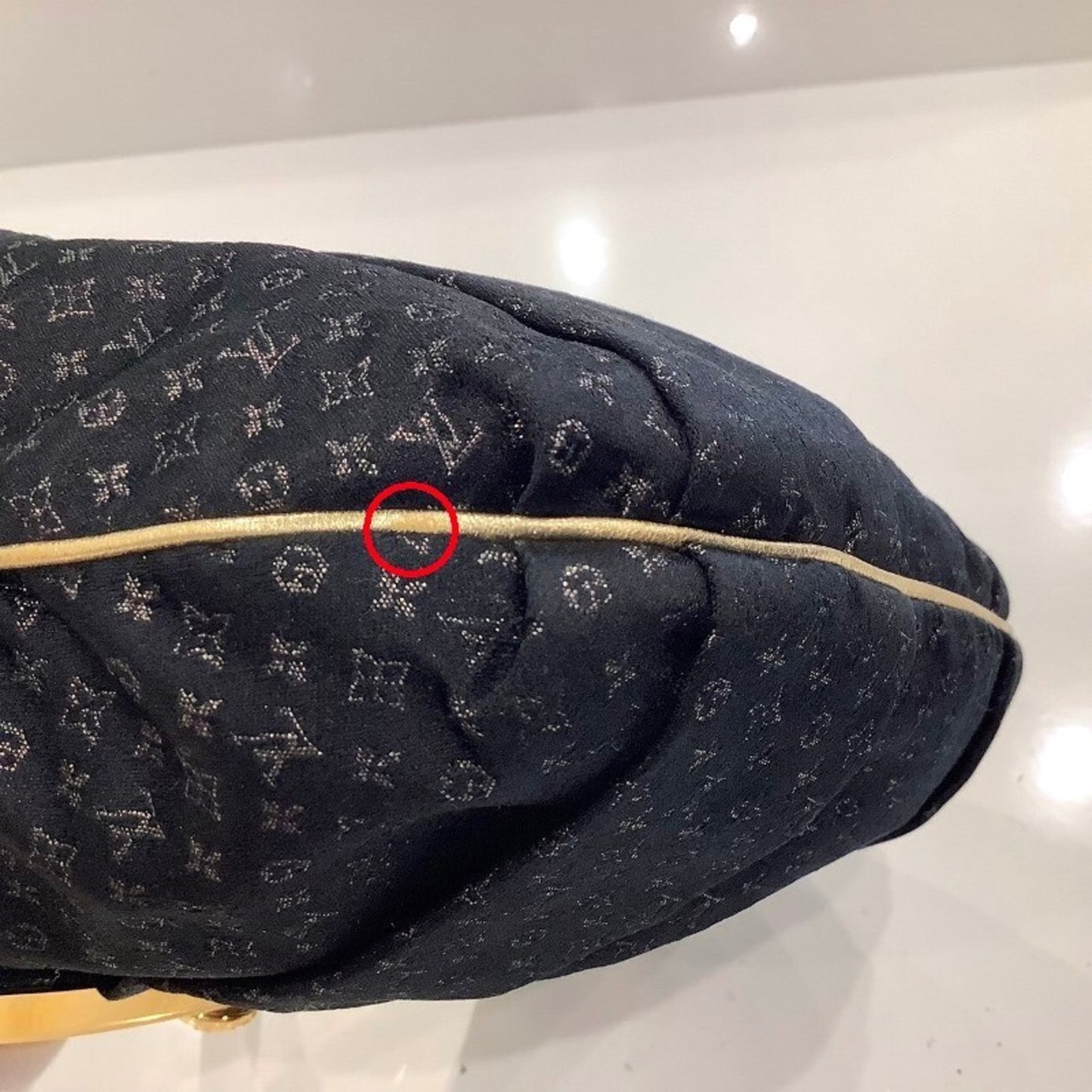 Louis Vuitton Satin Omonnier Handbag M92062Ja-24331