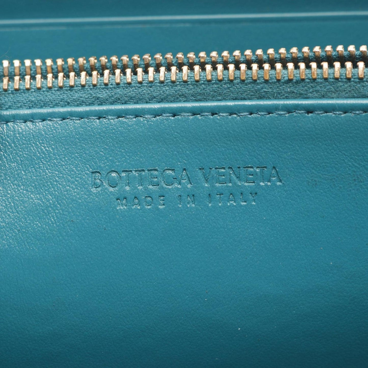 Bottega Veneta Intrecciato Round Long Wallet