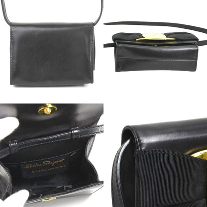 Salvatore Ferragamo Shoulder Bag Vara Leather Black Gold