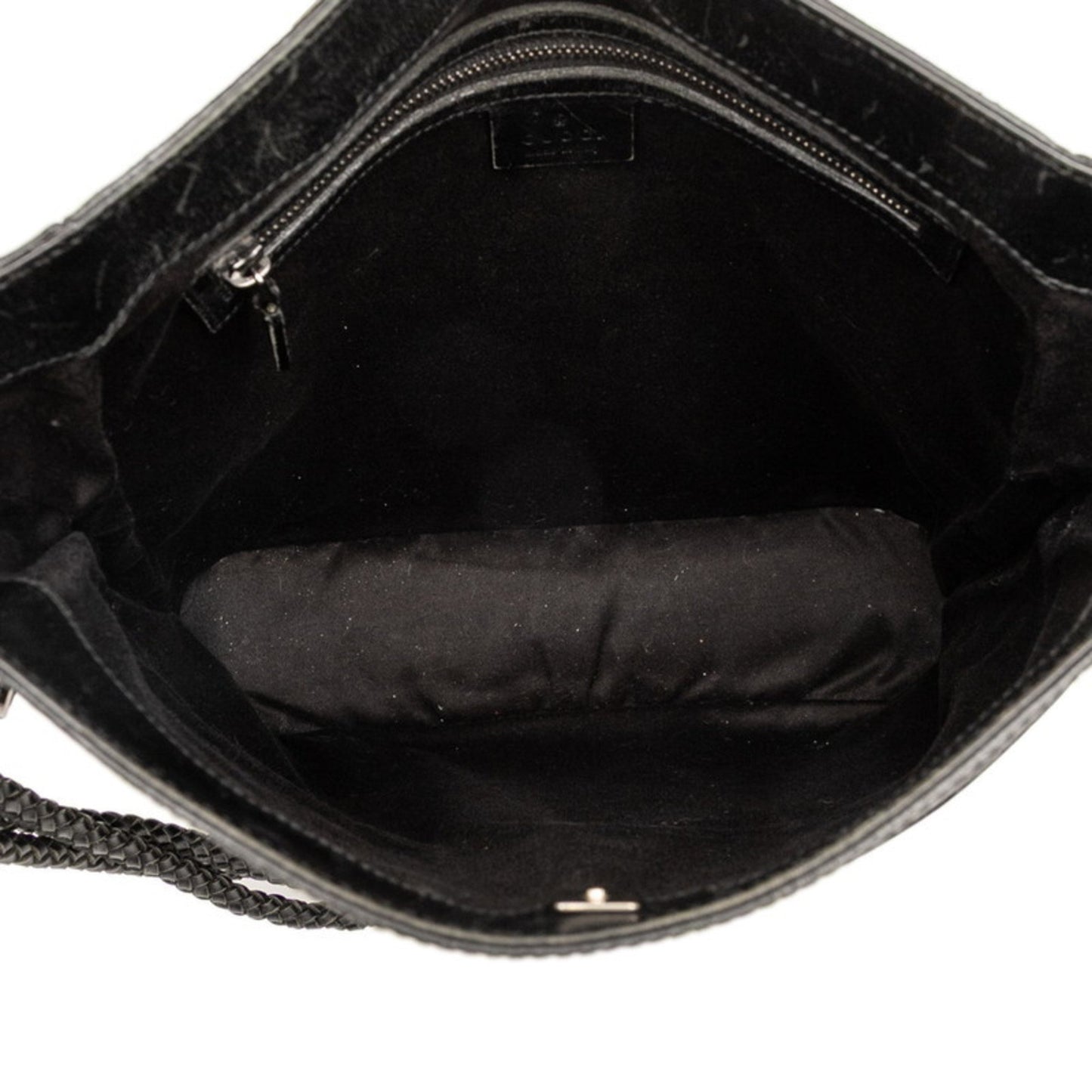 Gucci Gg Canvas Shoulder Bag 109097 Black Leather