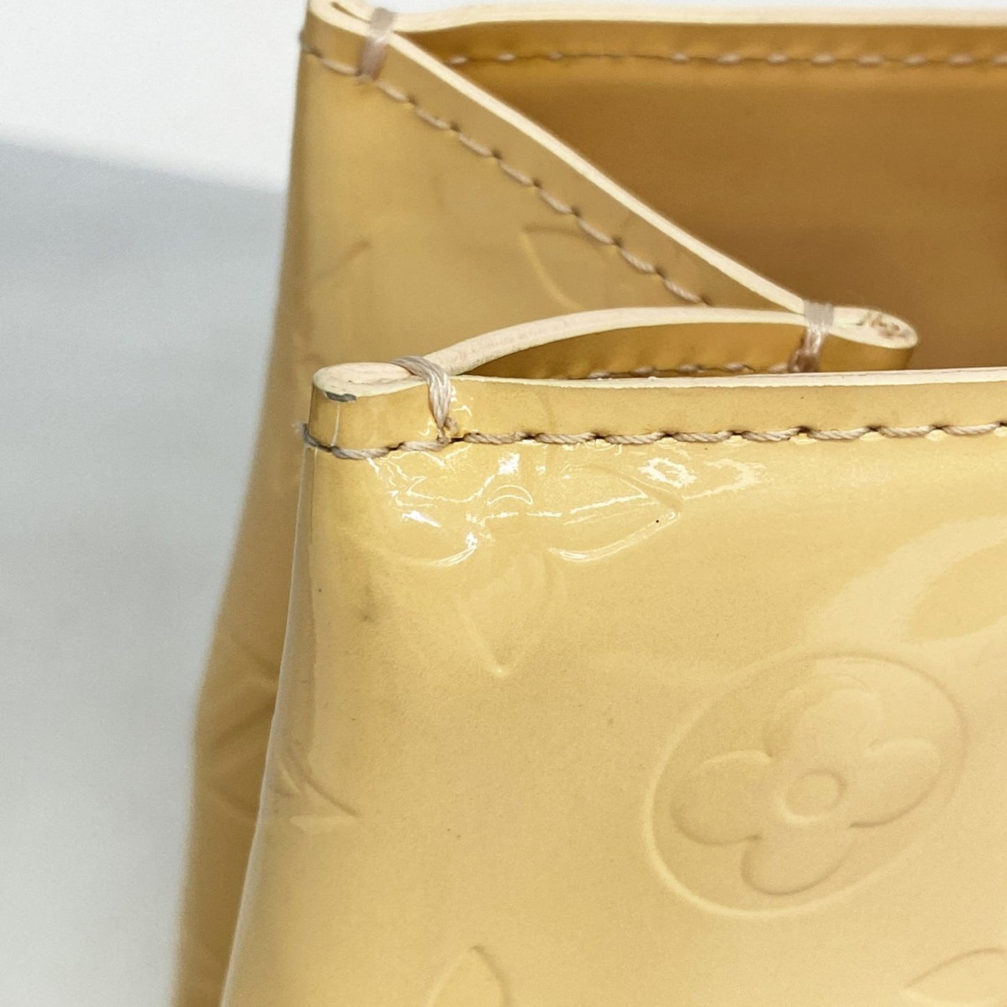 Louis Vuitton Vernis Reed Pm Handbag M91306 Marshmallow Pink