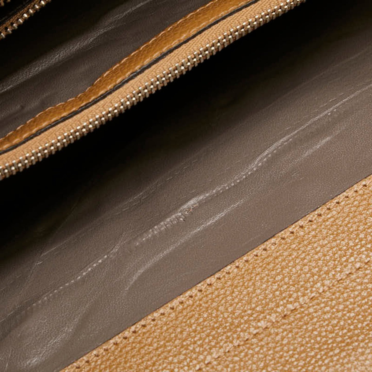 Gucci Zumi Handbag/Shoulder Bag