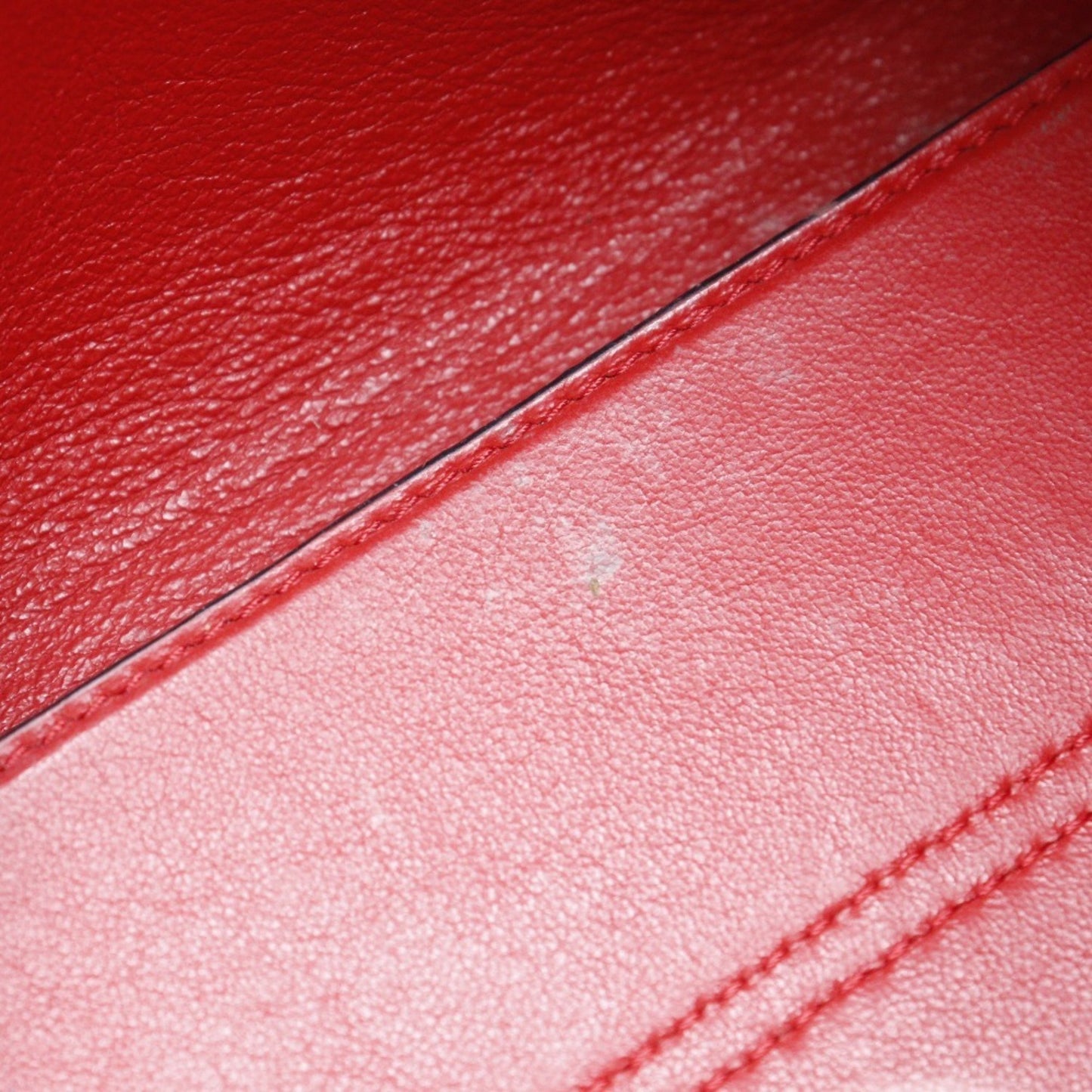 Loewe Avenue Shoulder Bag Repeat Anagram Chain Calf Made In Spain Red Crossbody A5 Magnetic Type