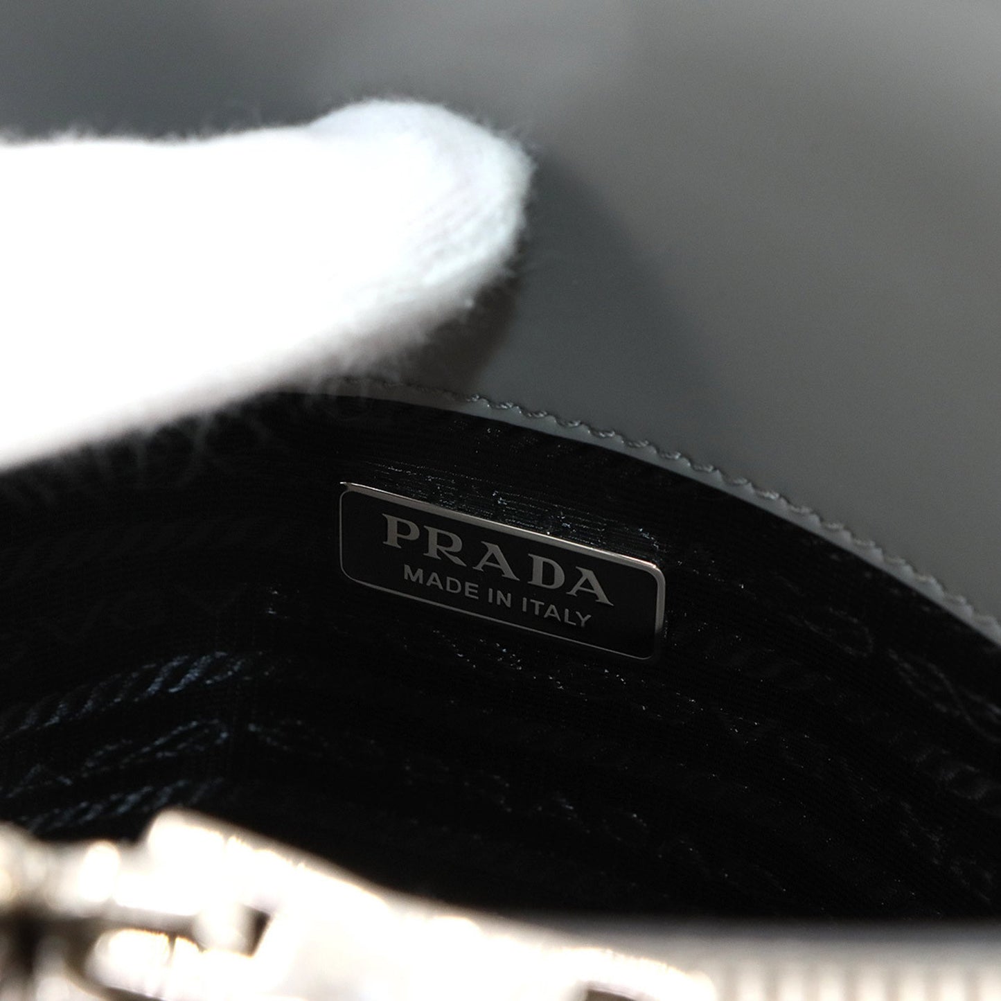 Prada Re-Edition 1995 2-Way Hand Shoulder Bag In Gray Leather