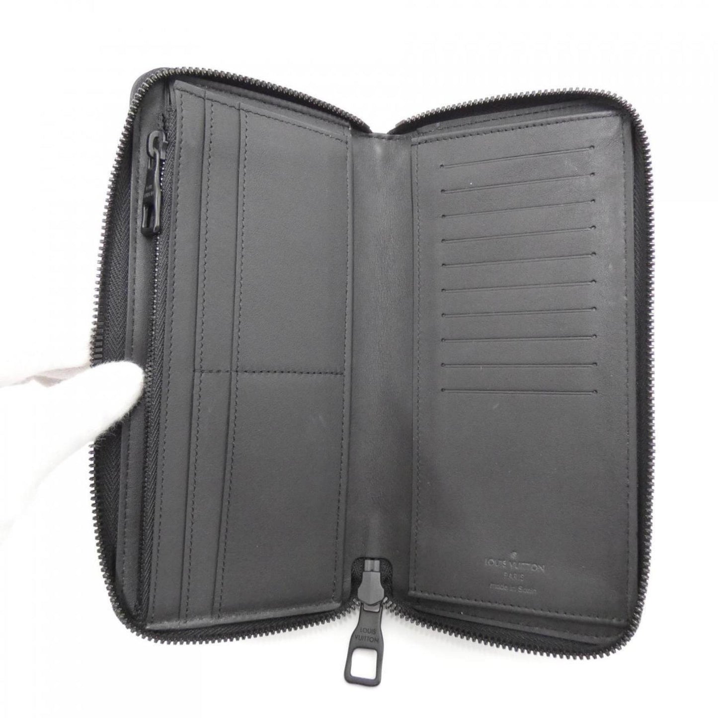 Louis Vuitton Taurillon Monogram Zippy Wallet Vertical M69047