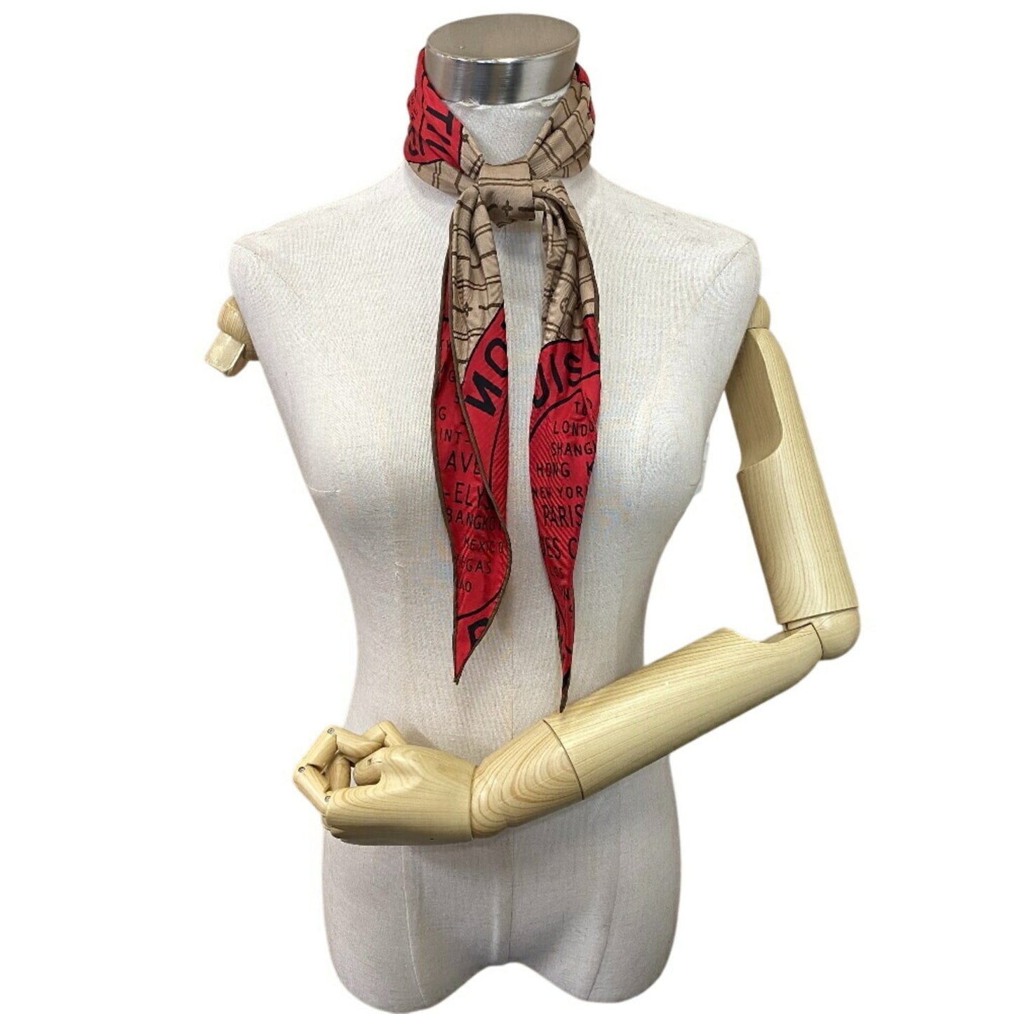 Silk Louis Vuitton Scarf