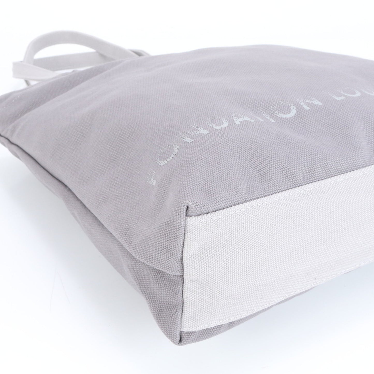 Louis Vuitton Fondation Museum Limited Edition Tote Bag