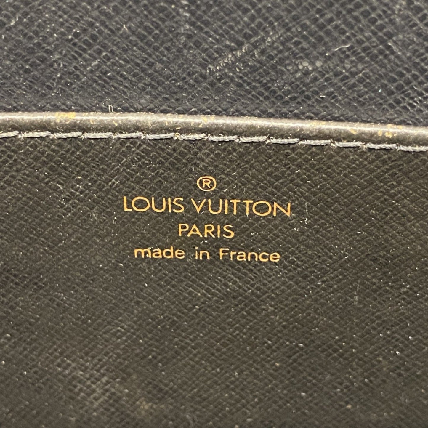 Louis Vuitton Epi Pochette Homme Clutch Bag M52522 Noir
