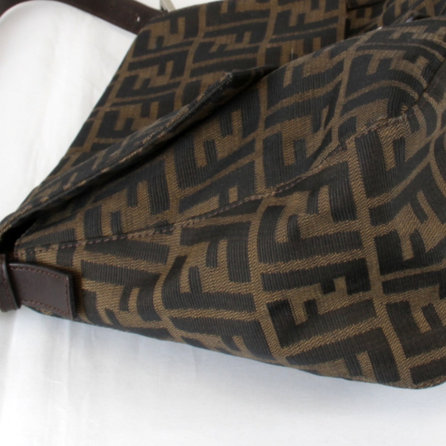 Fendi Zucca Mamma Bucket Shoulder Bag In Brown Canvas