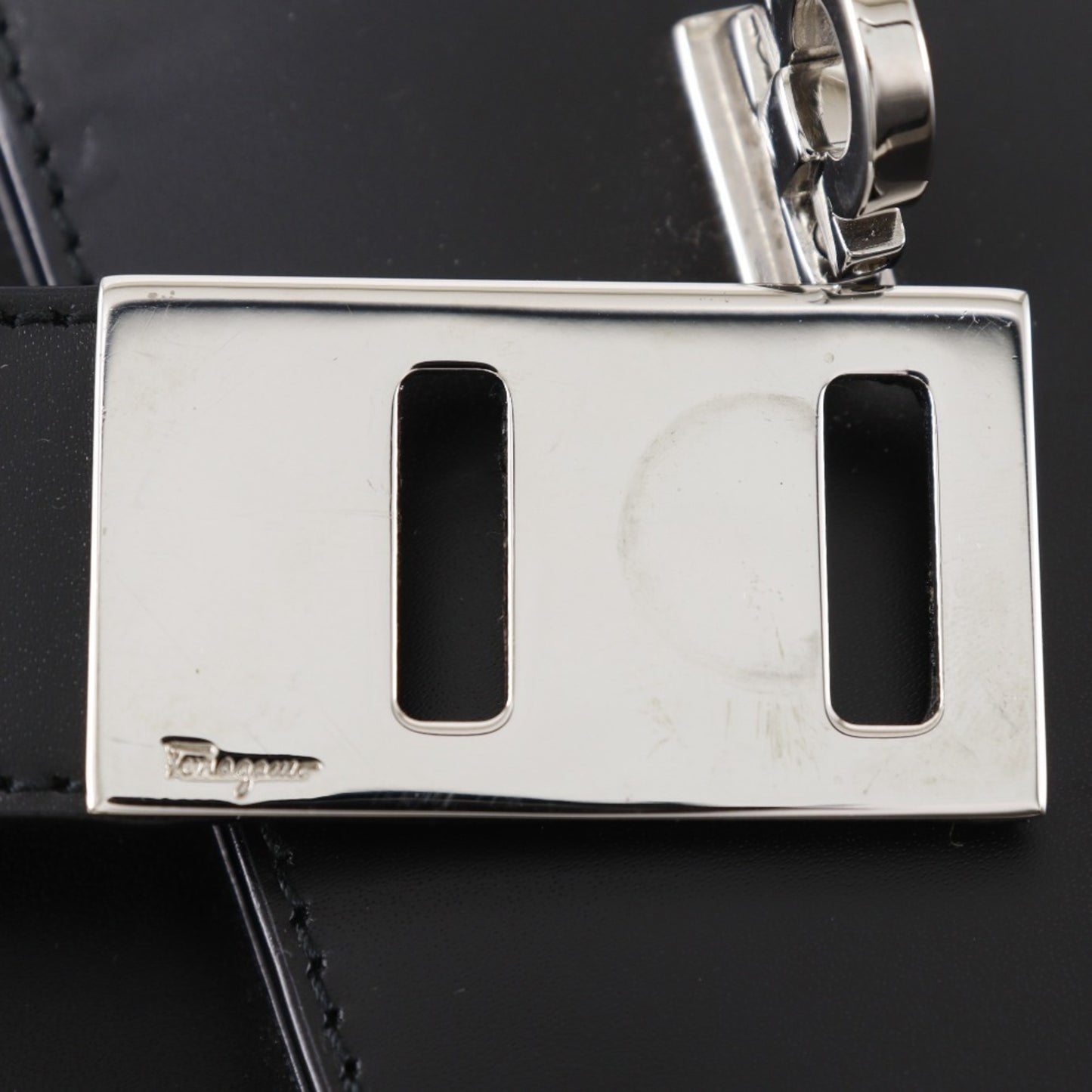 Salvatore Ferragamo Gancini Shoulder Bag Ab-21 0169 In Black Calfskin