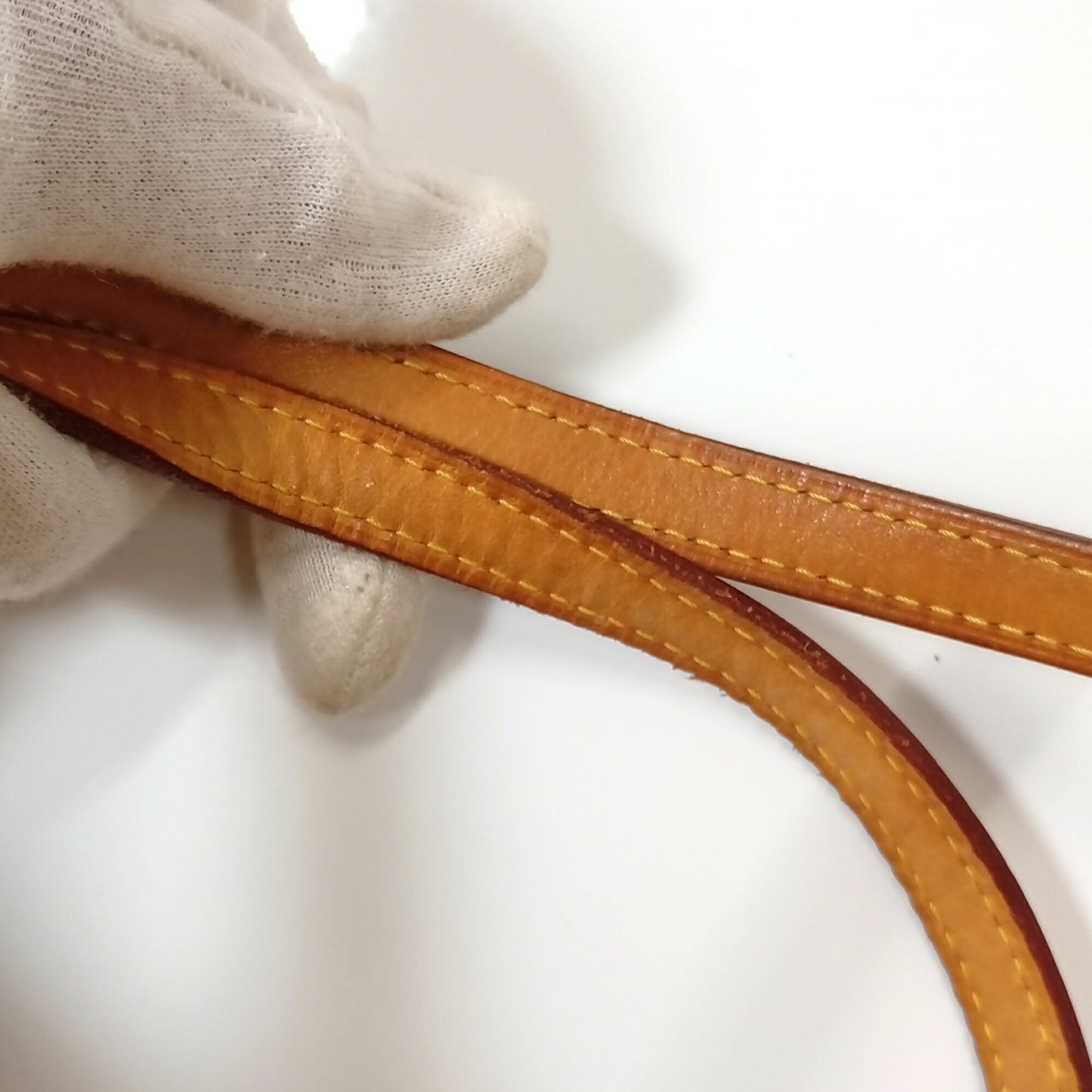 Louis Vuitton Vernis Monogram Bedford M91006 Handbag