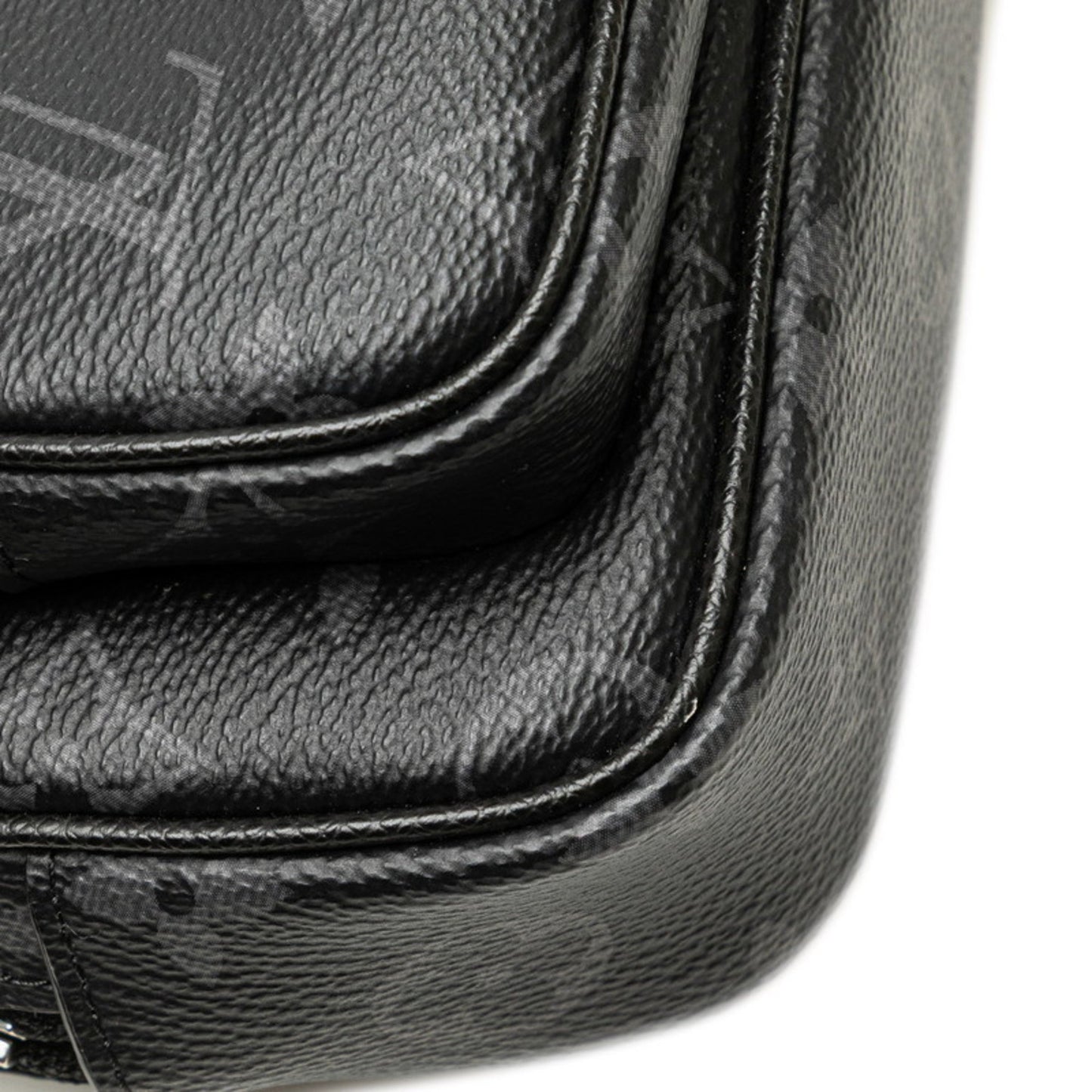Louis Vuitton Monogram Eclipse Taiga Rama Outdoor Pochette M30755 Noir Black Leather