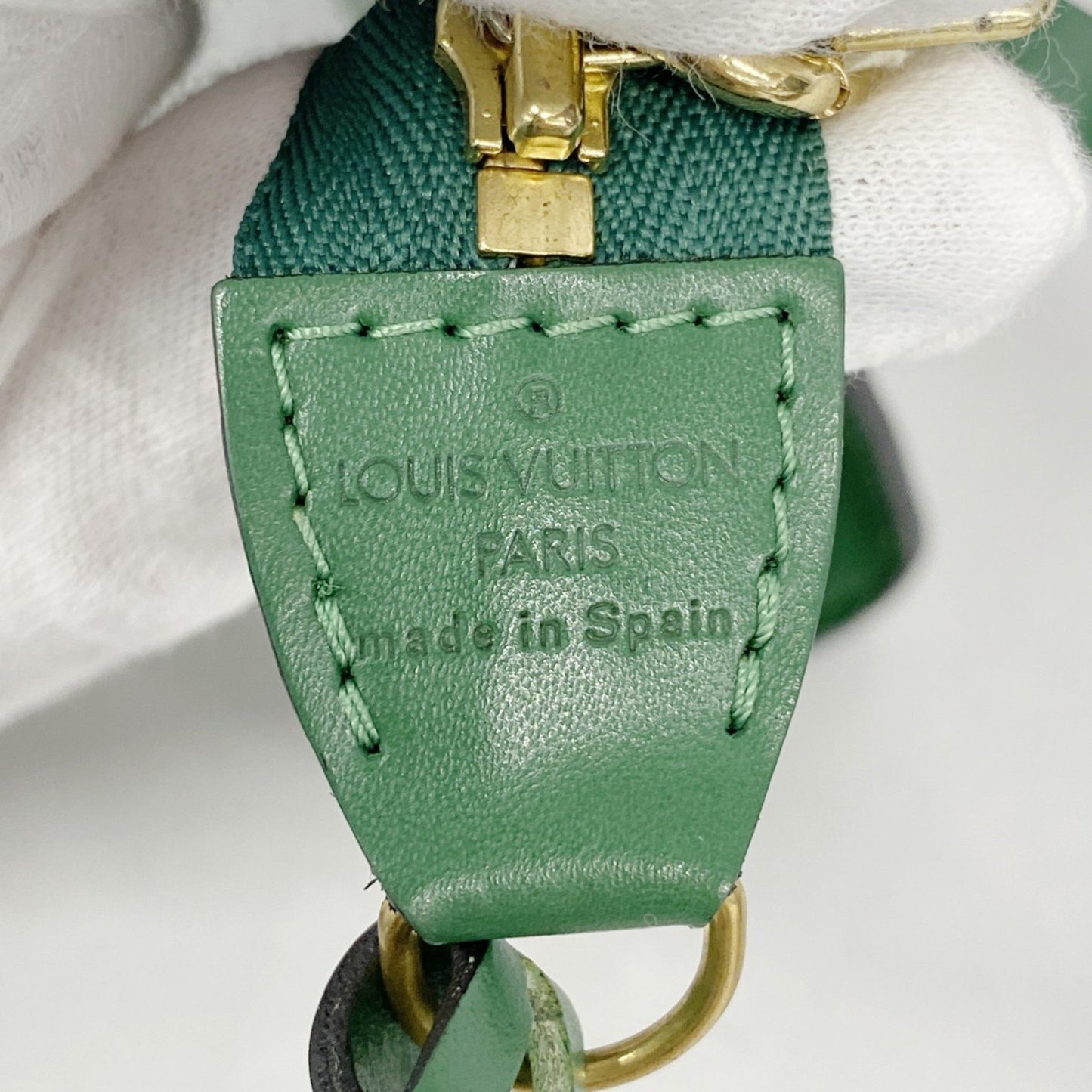 Louis Vuitton Epi Pouch Accessoires M52944 Borneo Green