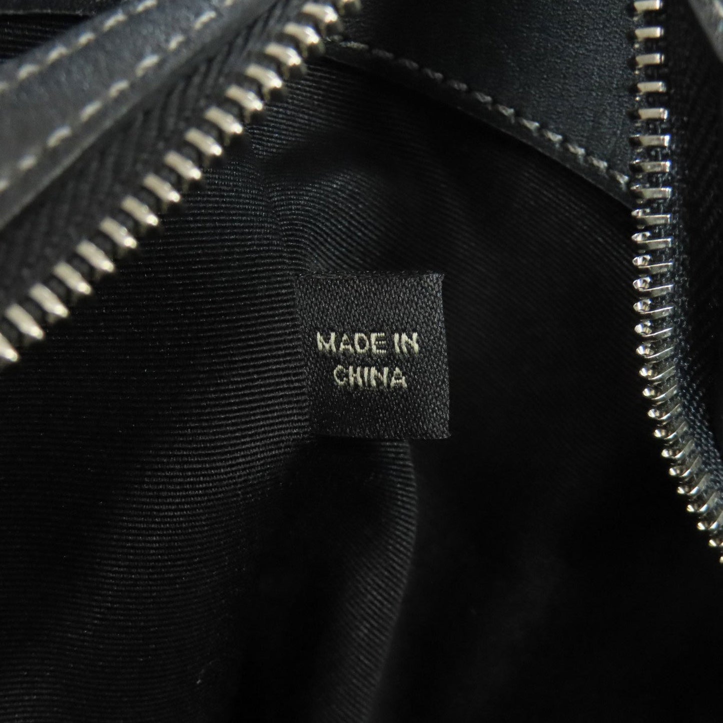 Coach 70395 Signature Tote Bag