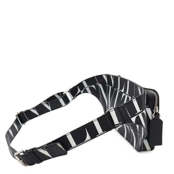 Valentino Garavani Body Bag Vltn Times Belt Vy2B0719Gtc Valentino Black