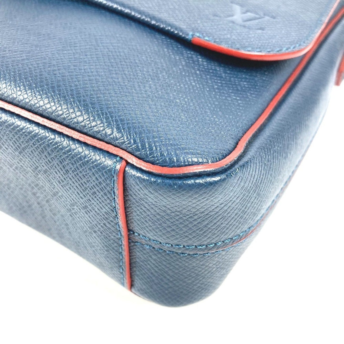 Louis Vuitton Taiga Roman Pm Nm Flap Messenger Bag