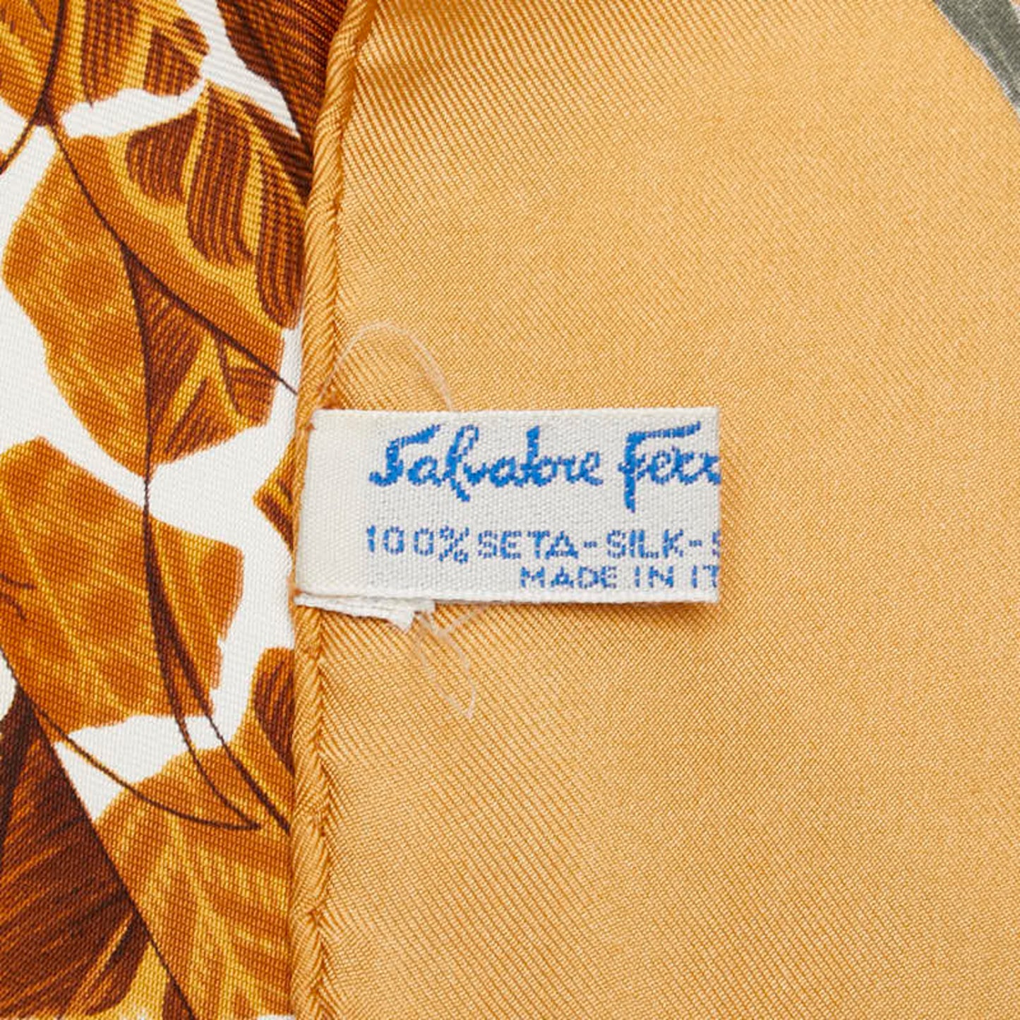 Salvatore Ferragamo Animal Giraffe Leopard Scarf