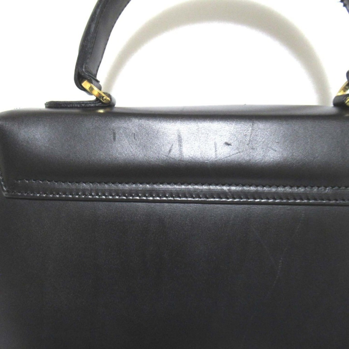 Salvatore Ferragamo Studded 2-Way Flap Shoulder Bag/Handbag In Black