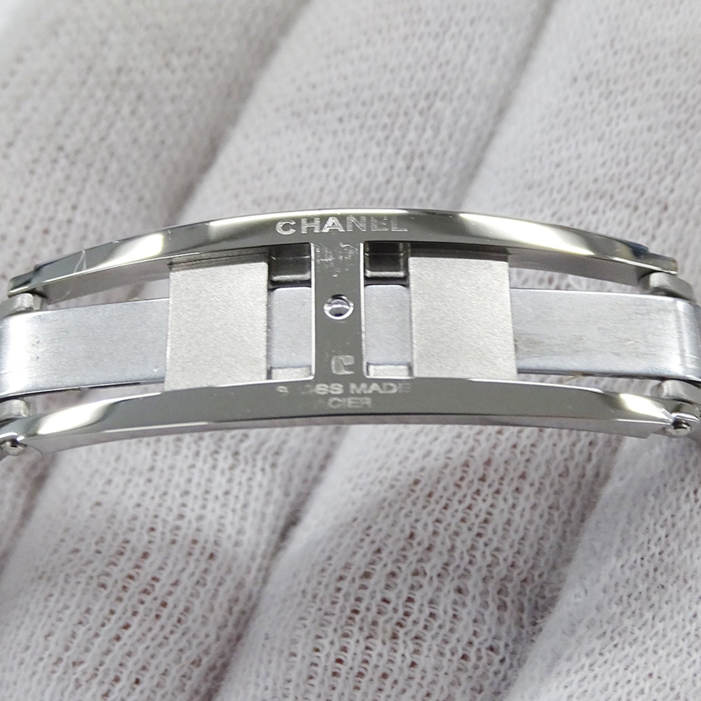 Chanel Women'S Mademoiselle Quartz Watch