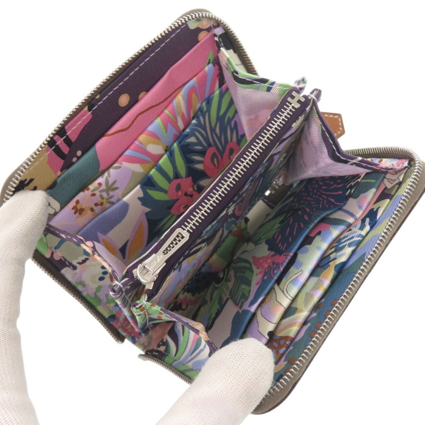 Unused Herms Azap Silk In Compact Coin Case