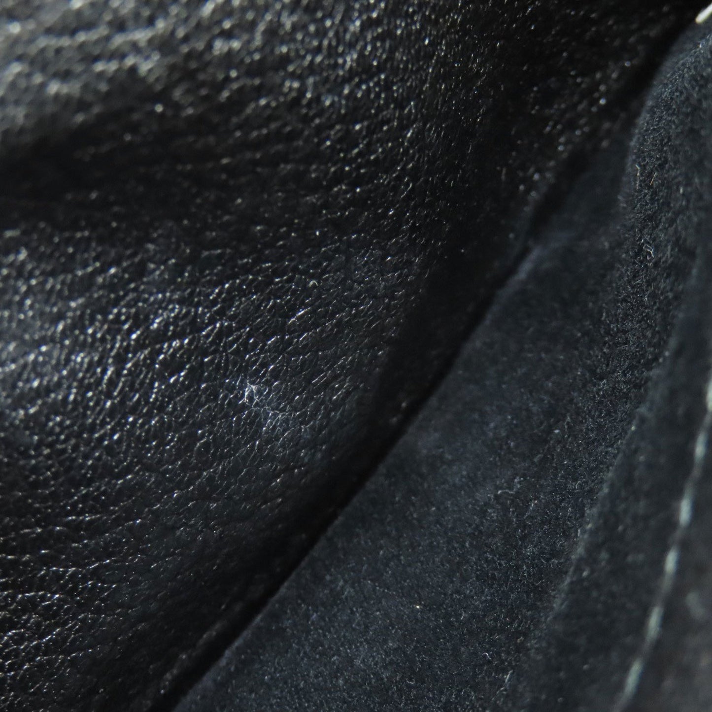 Miu Miu Miu Chain Shoulder Bag Calfskin