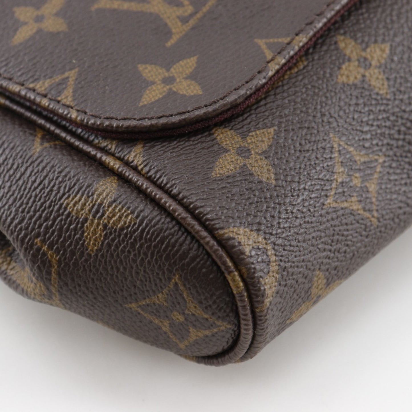 Louis Vuitton Monogram Favorite Pm Shoulder Bag