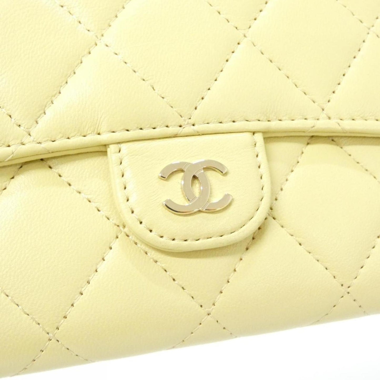 Chanel Timeless Classic Line Ap0241 Wallet