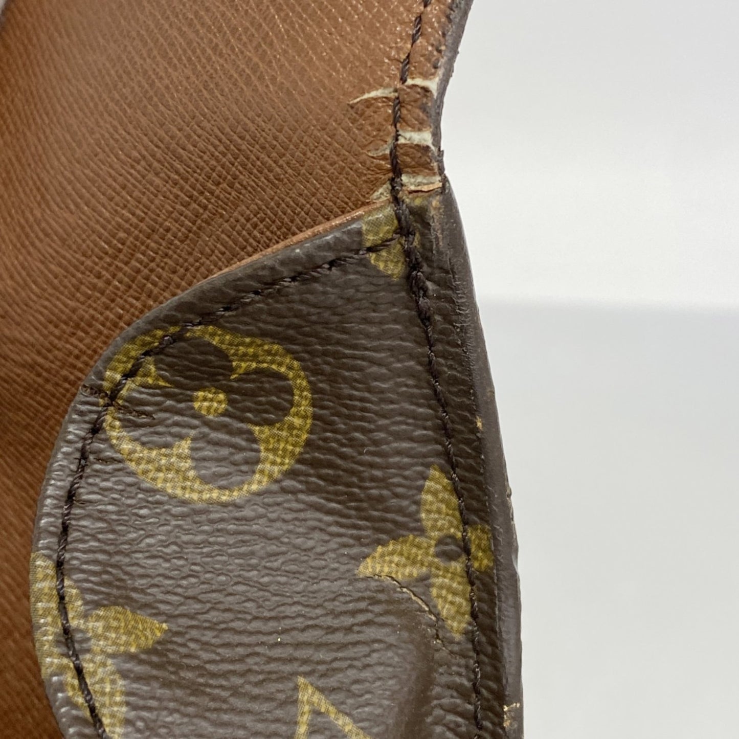 Louis Vuitton Monogram Saint-Cloud Mm Shoulder Bag M51243 Brown