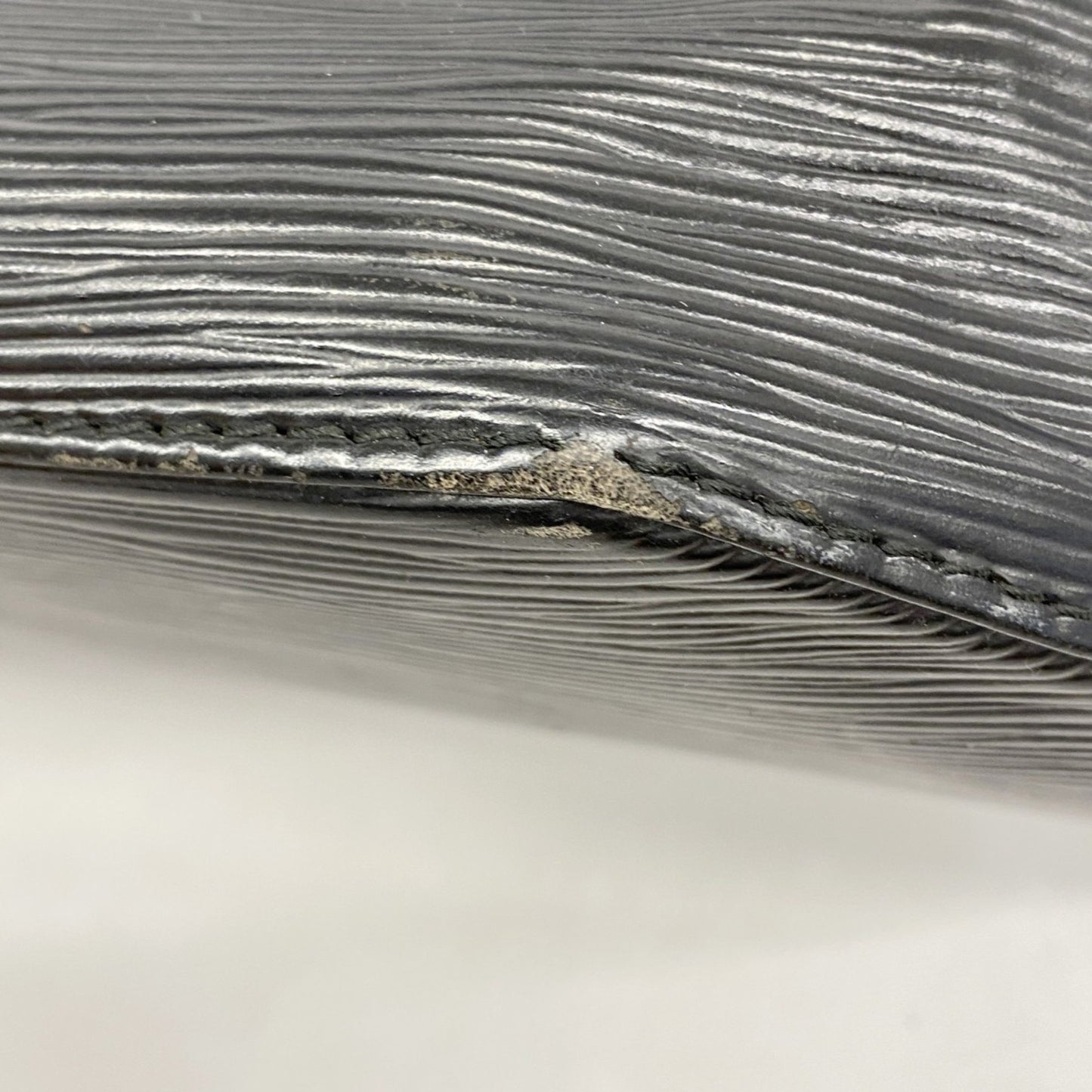 Louis Vuitton Epi Sac De Paul Gm Shoulder Bag M80155 Noir