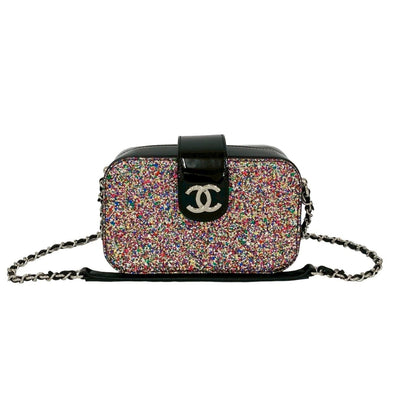 Unused Chanel Coco Patent Leather Enamel Lam Chain Mini Shoulder Bag