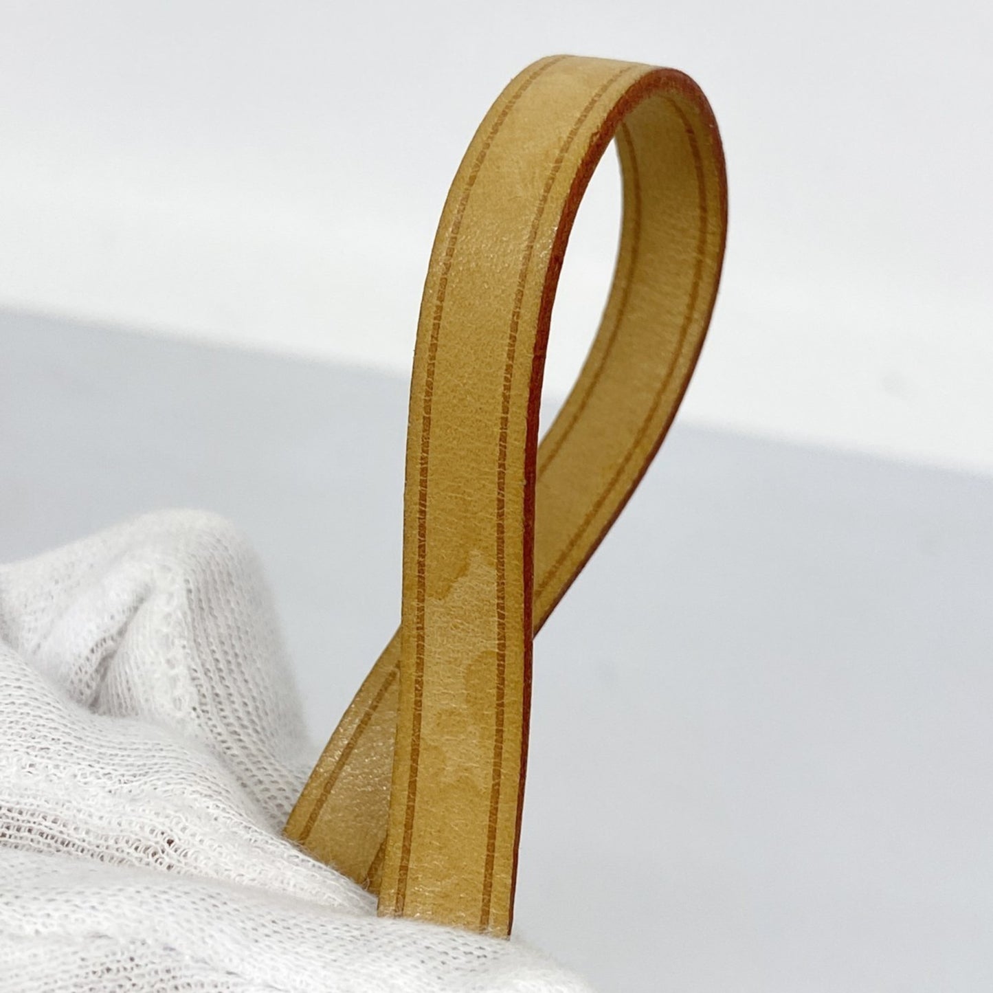 Louis Vuitton Vernis Lexington Pouch M91056