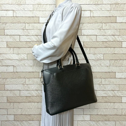 Louis Vuitton Oliver Epi Shoulder Bag Leather M51690 Black