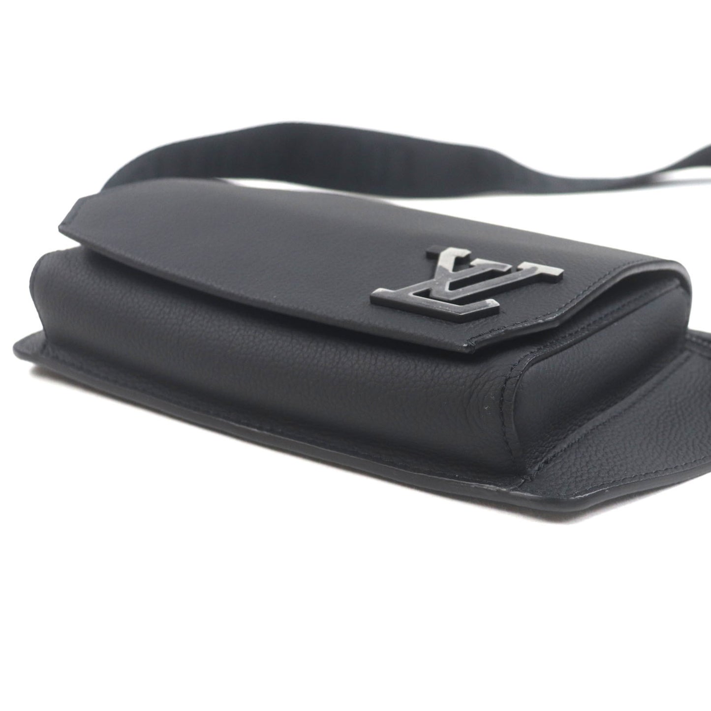 Louis Vuitton M57081 Lv Aerogramme Take-Off Sling Grained Leather Body Bag