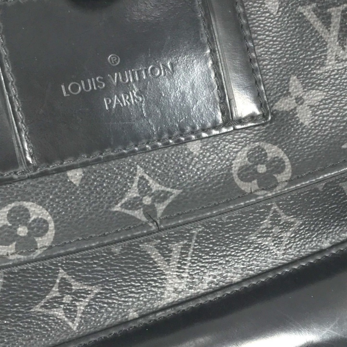 Louis Vuitton M40511 Monogram Eclipse Messenger Voyage Pm Crossbody Flap Shoulder Bag In Canvas