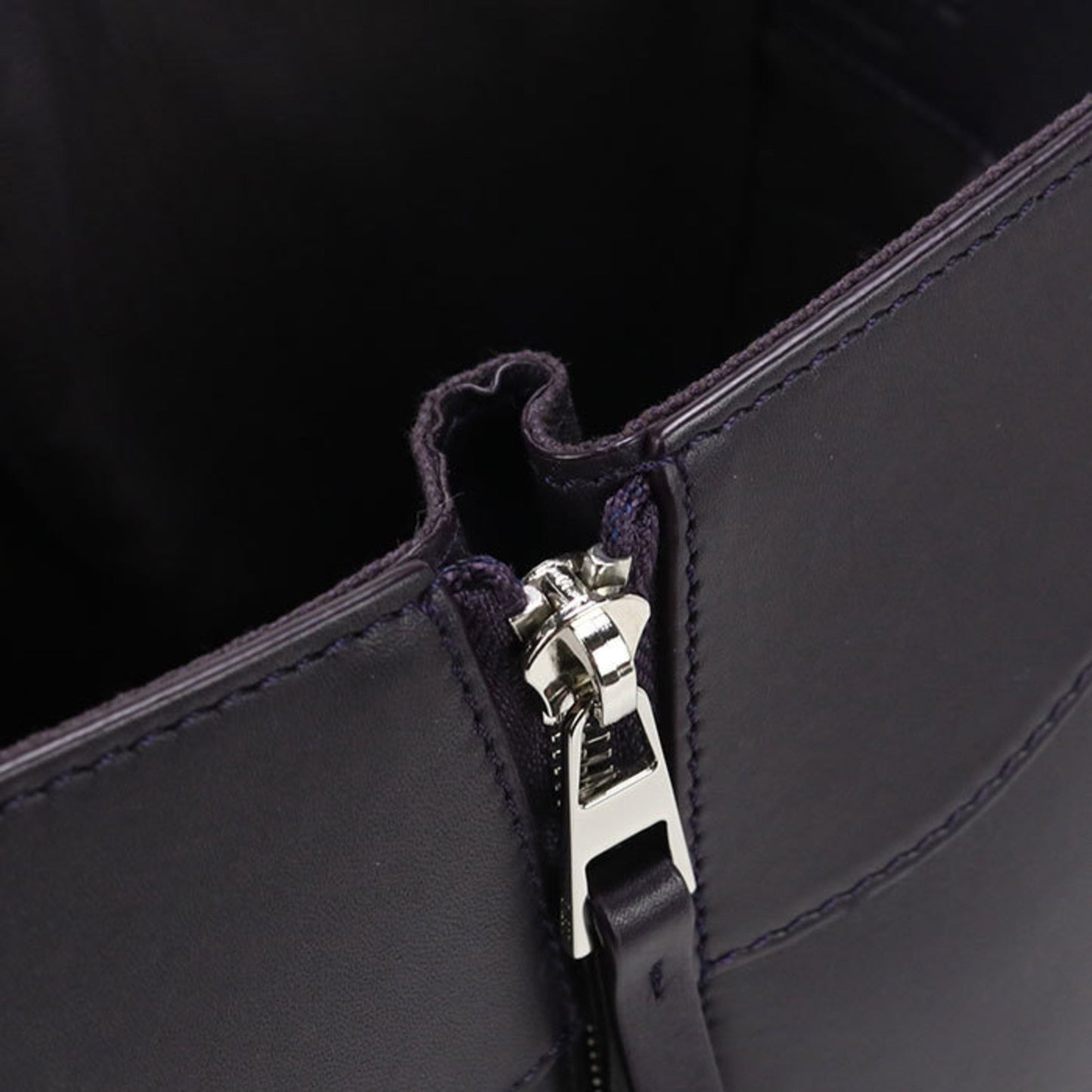 Loewe Hammock Bag Compact