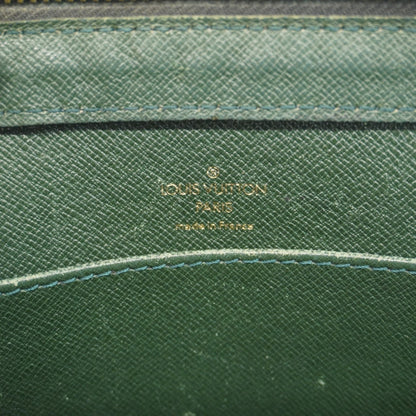 Louis Vuitton Taiga Baikal Clutch Bag M30184 Episea