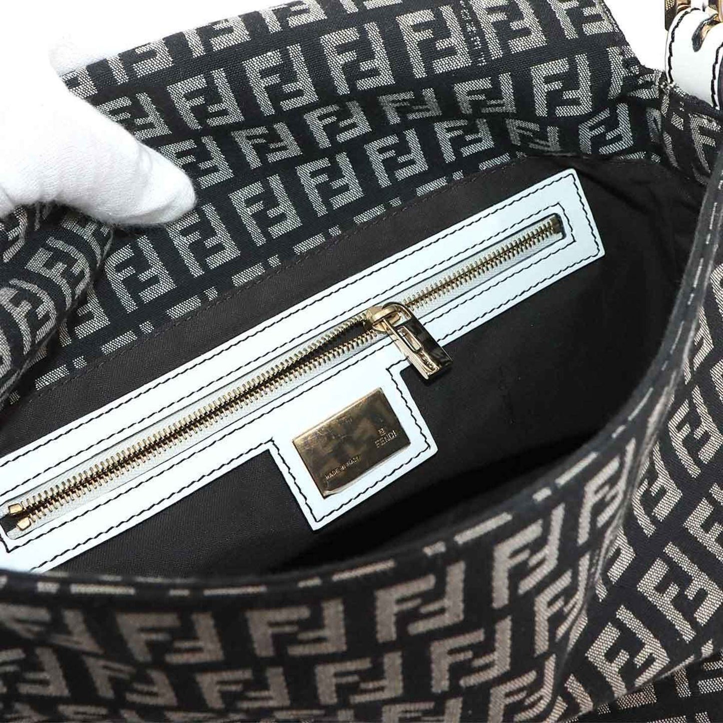 Fendi Zucchino Mamma Baguette Shoulder Bag In Canvas And Leather