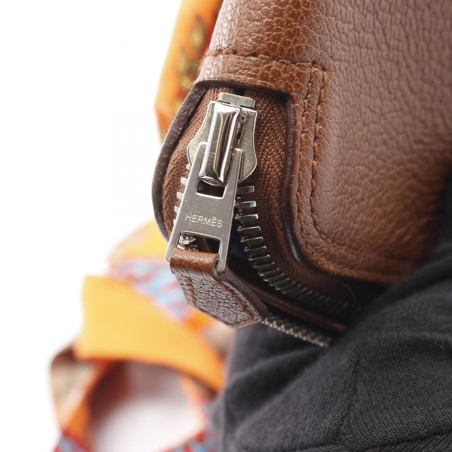 Hermes Herms Silky Pop La Danse Du Cheval Marwari Tote Bag