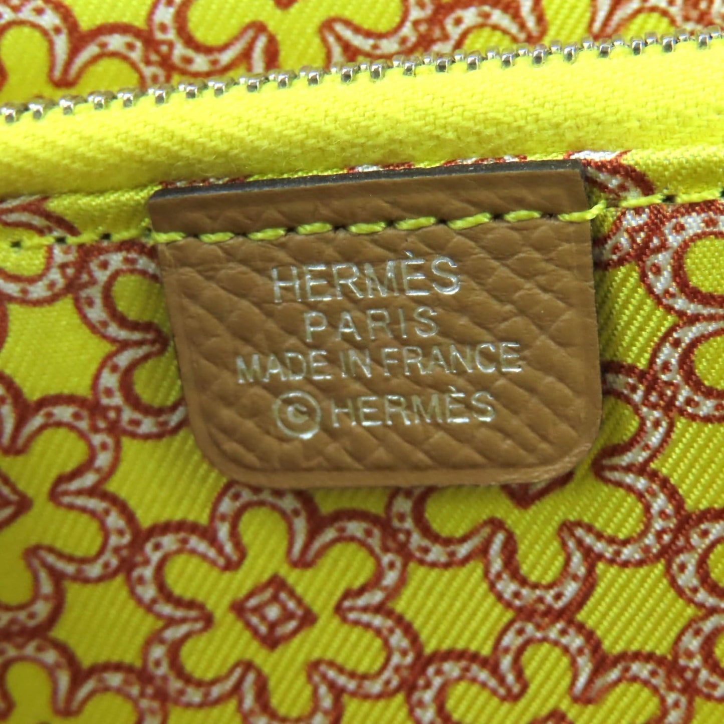 Hermes Azap Long Silk In Chai Epsom Leather Round Zip Wallet With U Stamp And Box